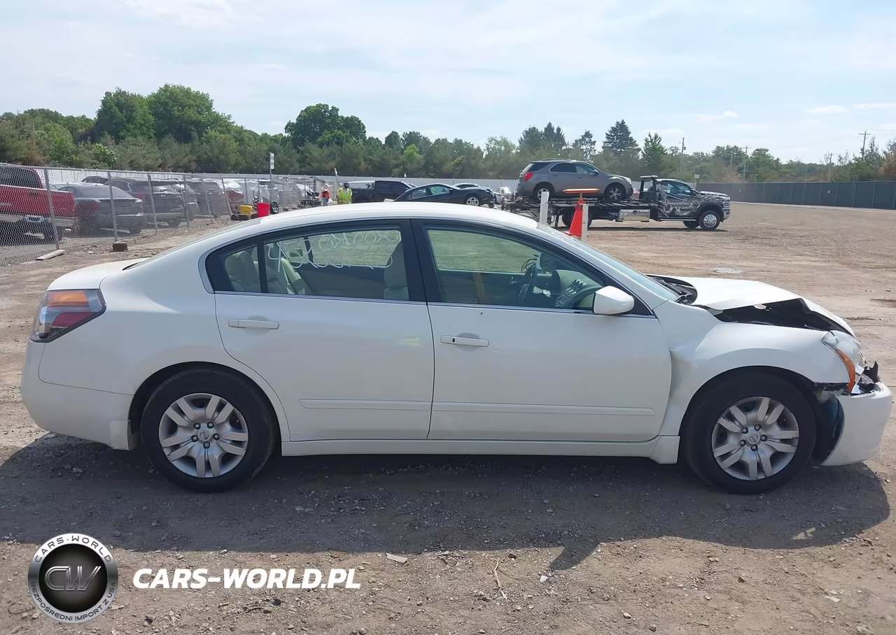 2012 Nissan Altima 2.5 S VIN:1N4AL2AP5CC252872 - 13