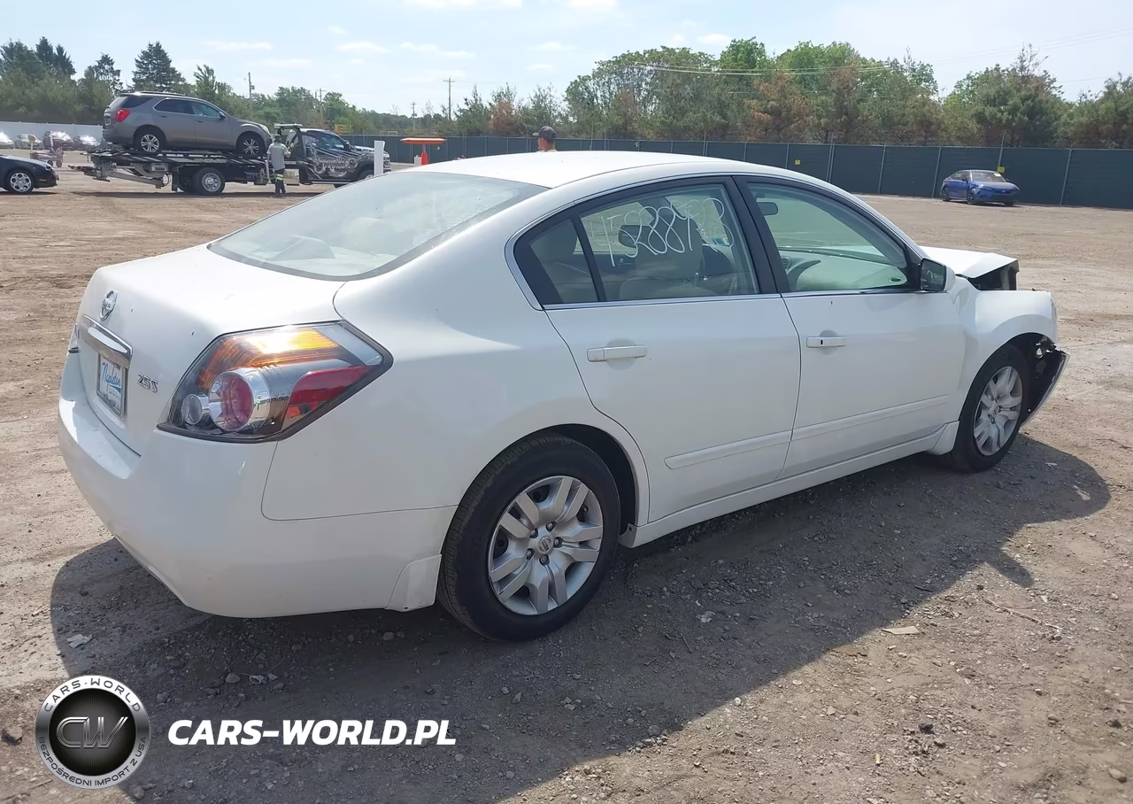 2012 Nissan Altima 2.5 S VIN:1N4AL2AP5CC252872 - 4