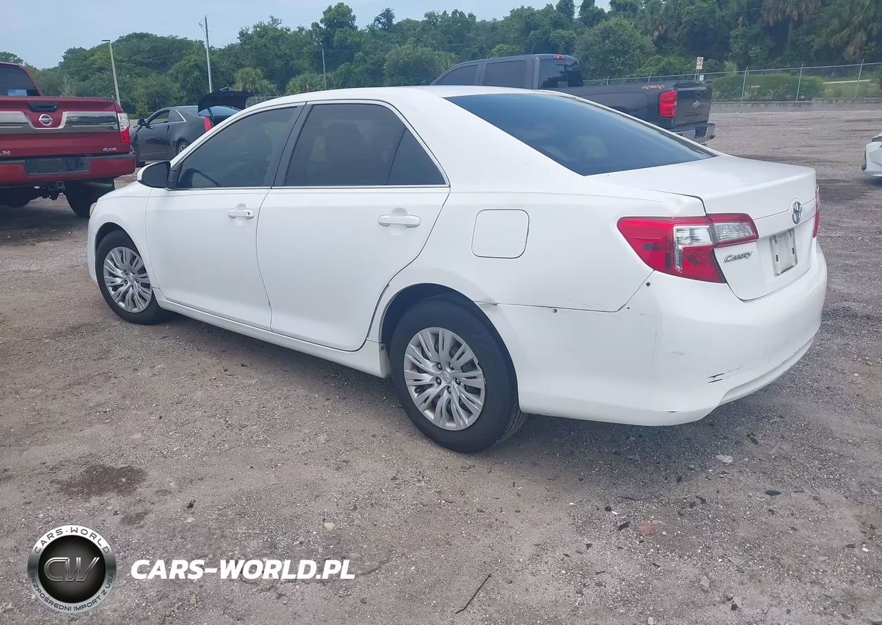 2012 Toyota Camry L VIN:4T1BF1FK1CU502580 - 3