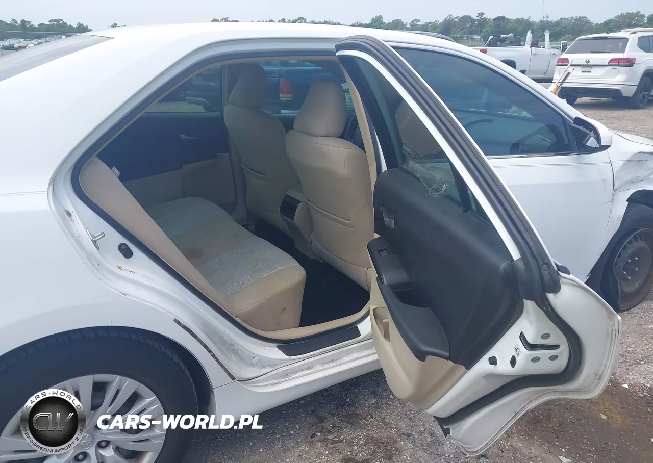 2012 Toyota Camry L VIN:4T1BF1FK1CU502580 - 8