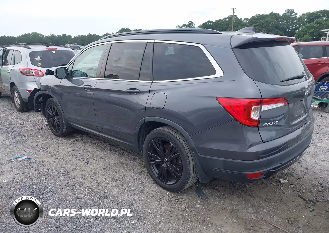 2022 Honda Pilot 2Wd Special Edition VIN:5FNYF5H21NB029617 - 3