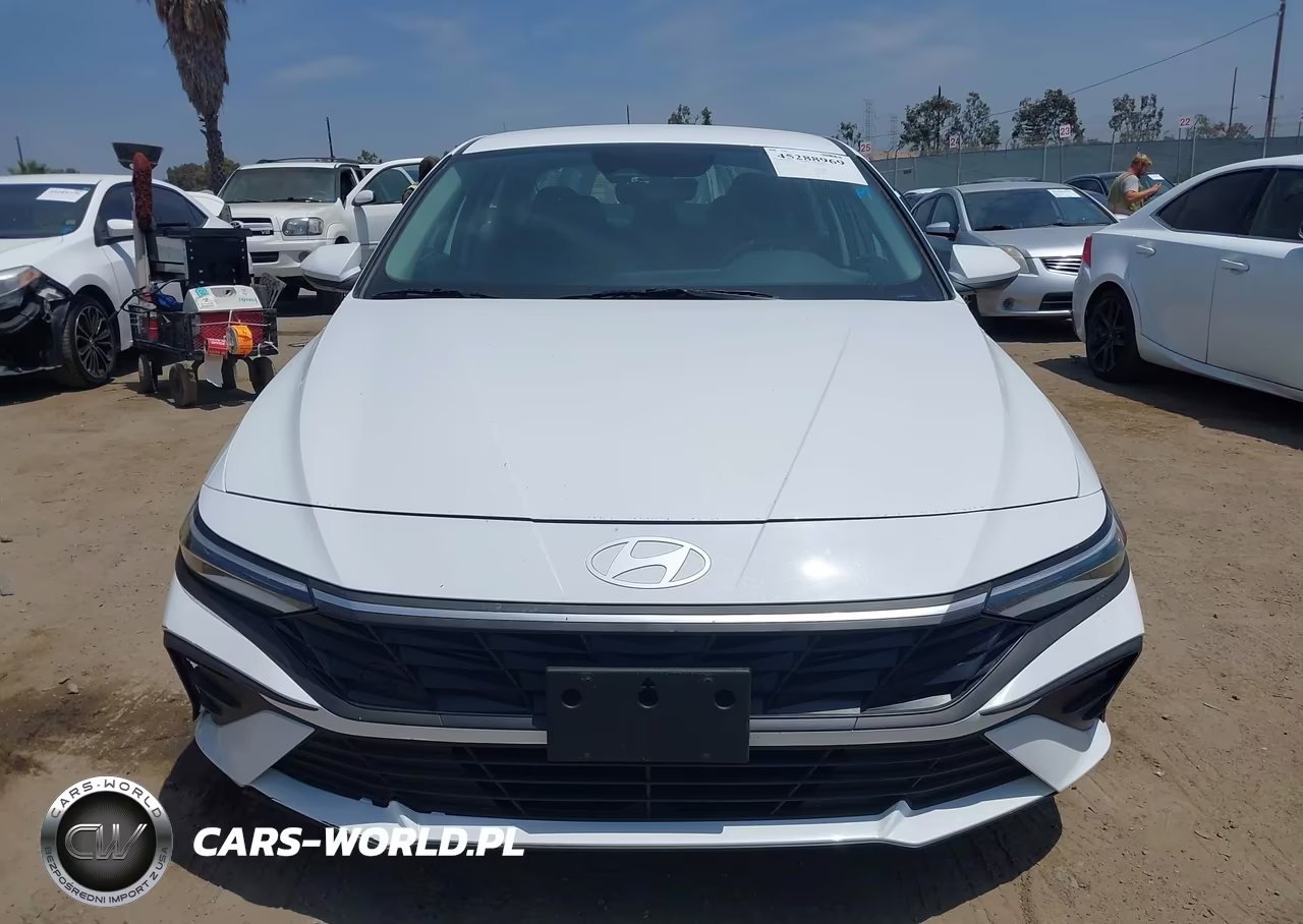 2025 Hyundai Elantra Se VIN:KMHLL4DG9SU932837 - 13