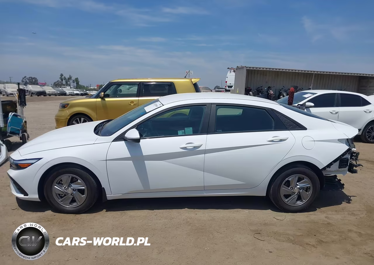 2025 Hyundai Elantra Se VIN:KMHLL4DG9SU932837 - 15