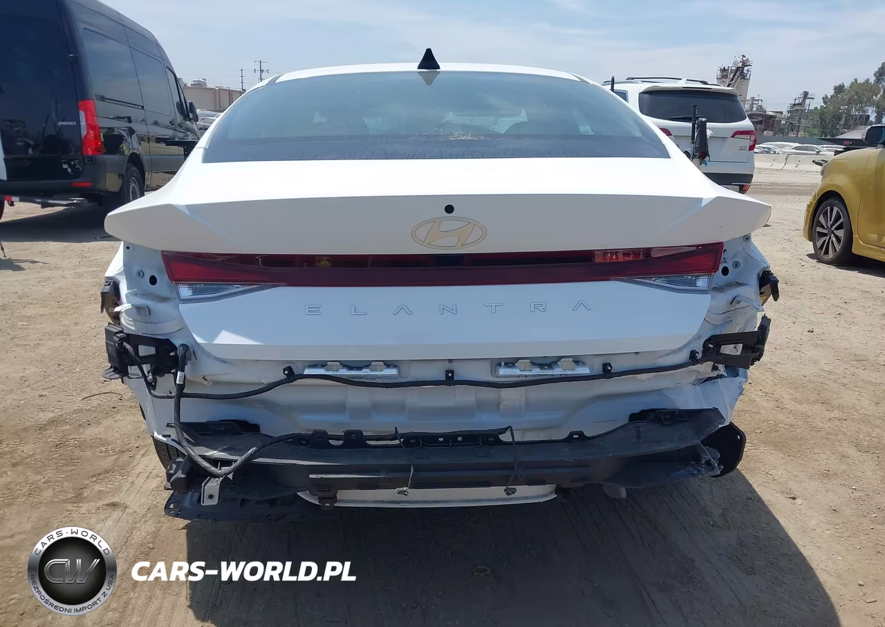 2025 Hyundai Elantra Se VIN:KMHLL4DG9SU932837 - 6