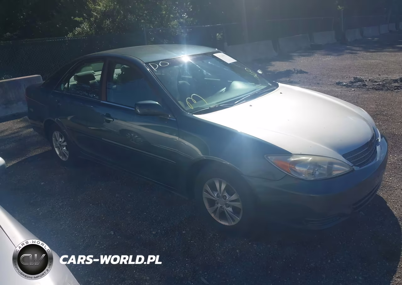 2004 Toyota Camry Le V6