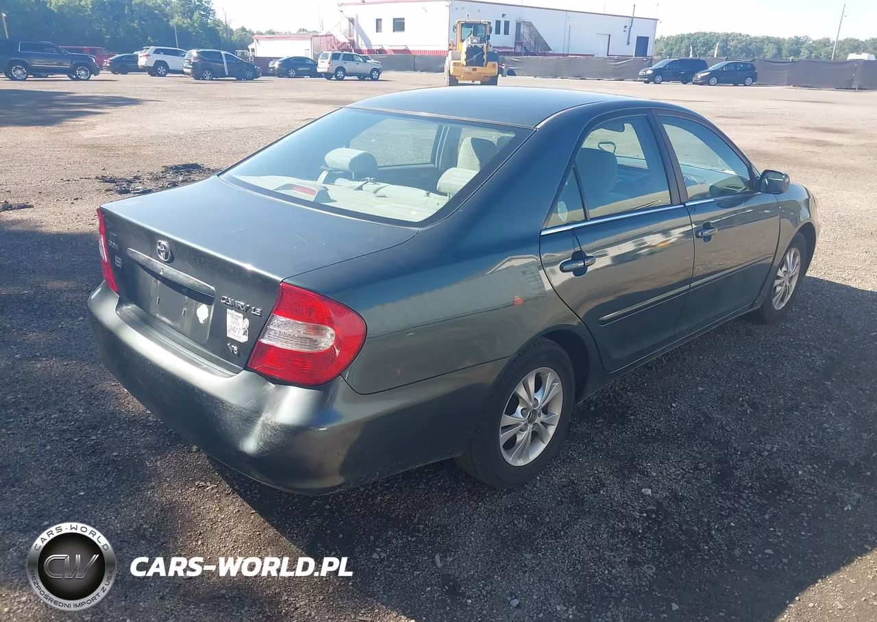 2004 Toyota Camry Le V6 VIN:4T1BF30K74U072429 - 4