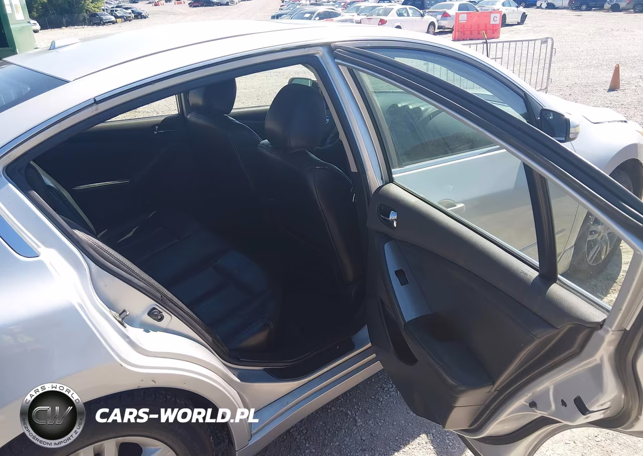2010 Nissan Altima 2.5 S VIN:1N4AL2APXAC103564 - 8