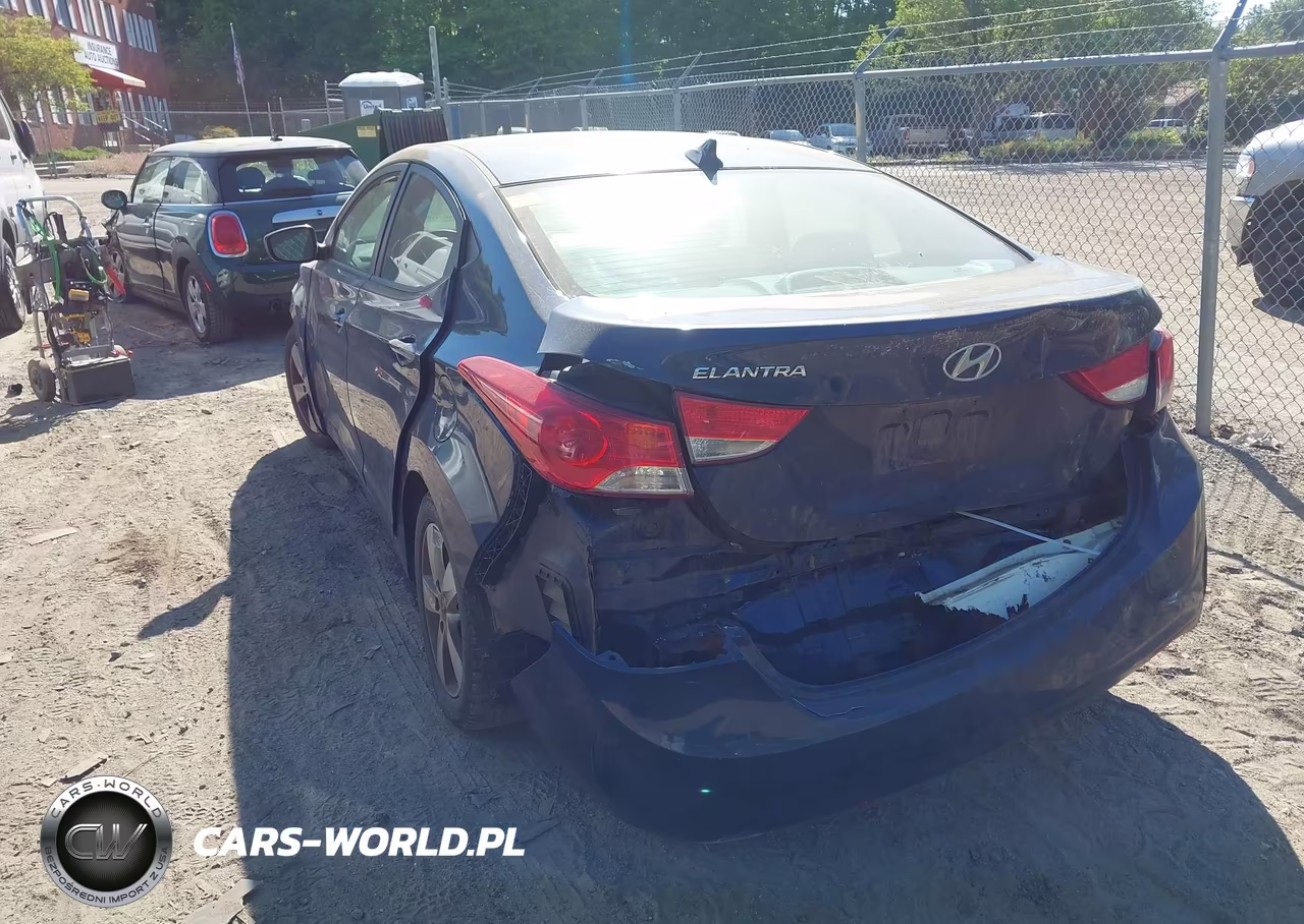 2013 Hyundai Elantra Gls VIN:KMHDH4AE4DU491405 - 3