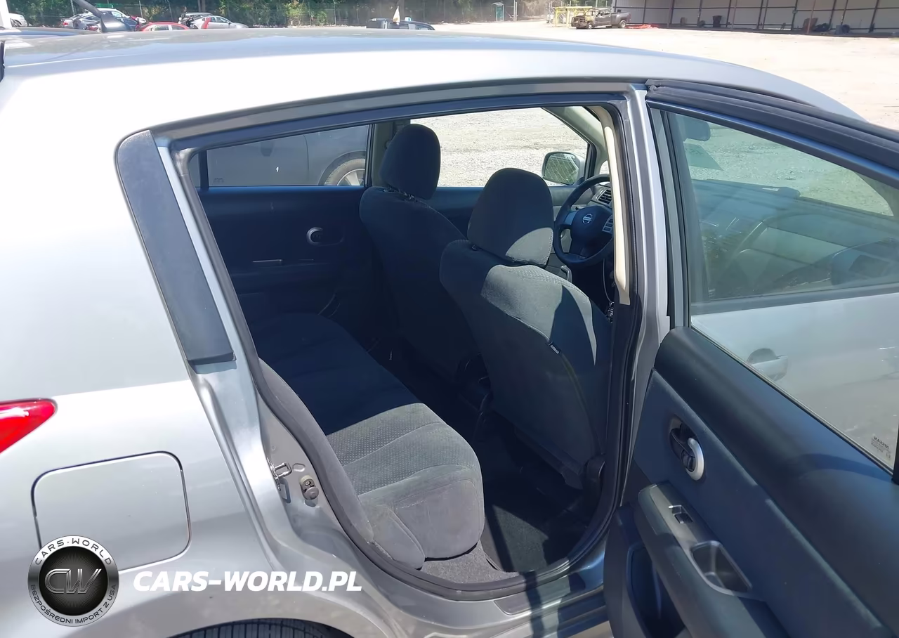 2011 Nissan Versa 1.8S VIN:3N1BC1CP3BL375582 - 8
