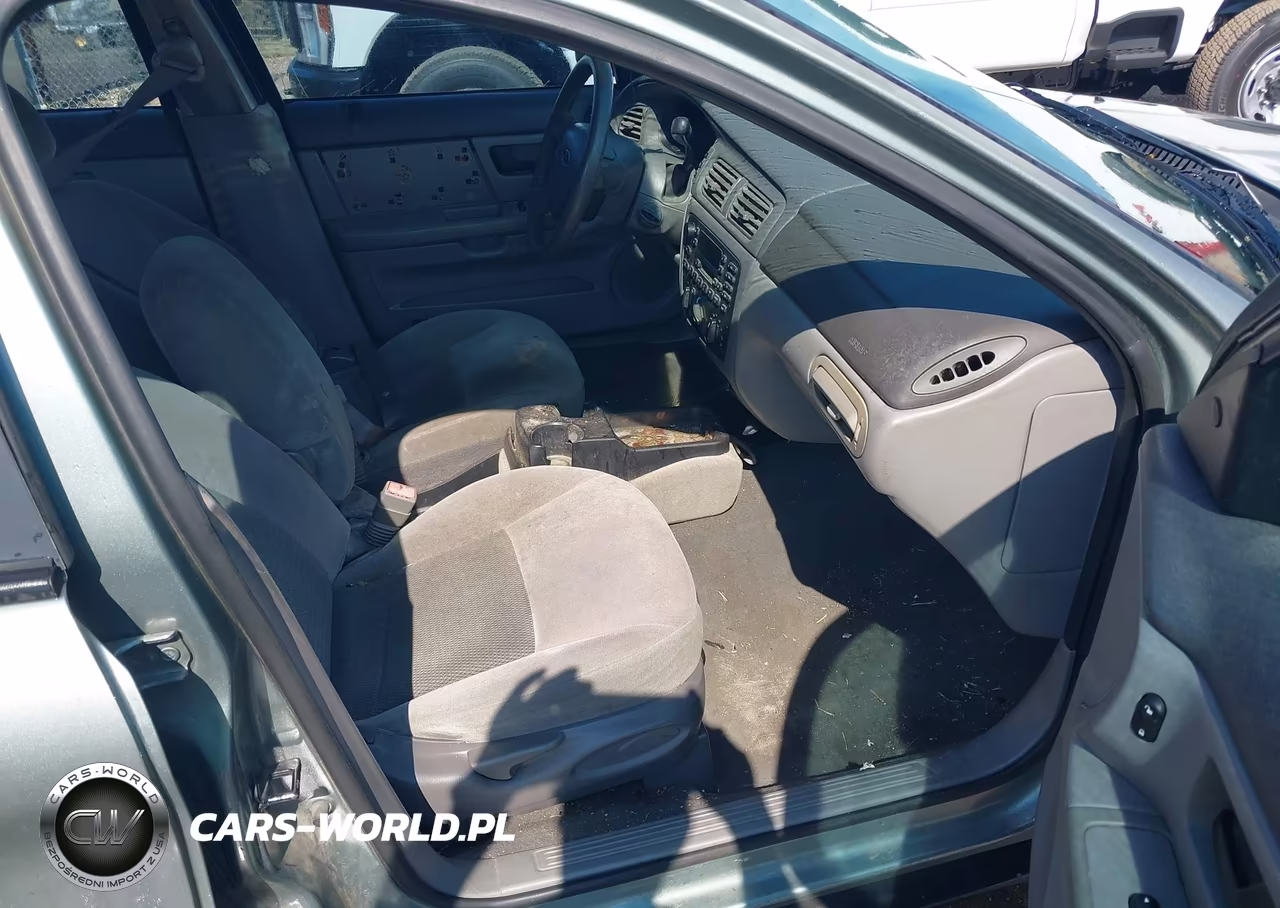 2007 Ford Taurus Se VIN:1FAFP53UX7A216126 - 5