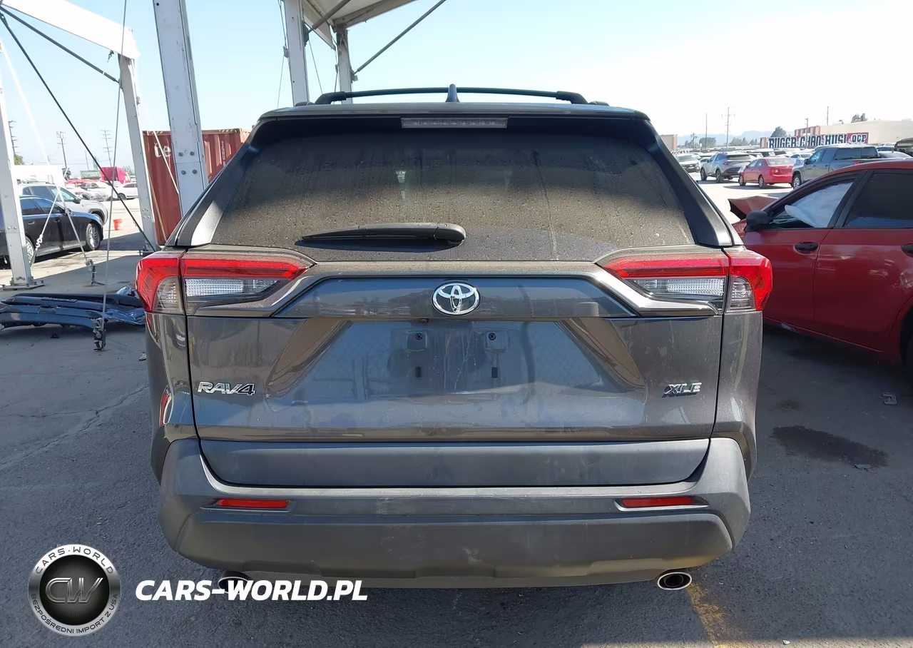 2023 Toyota Rav4 Xle VIN:2T3W1RFVXPW247806 - 17
