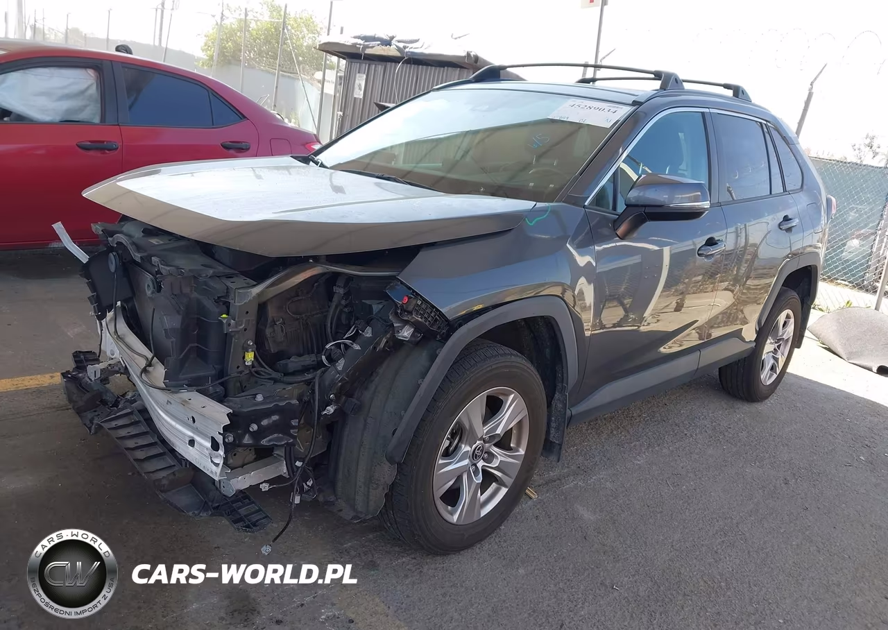 2023 Toyota Rav4 Xle VIN:2T3W1RFVXPW247806 - 2