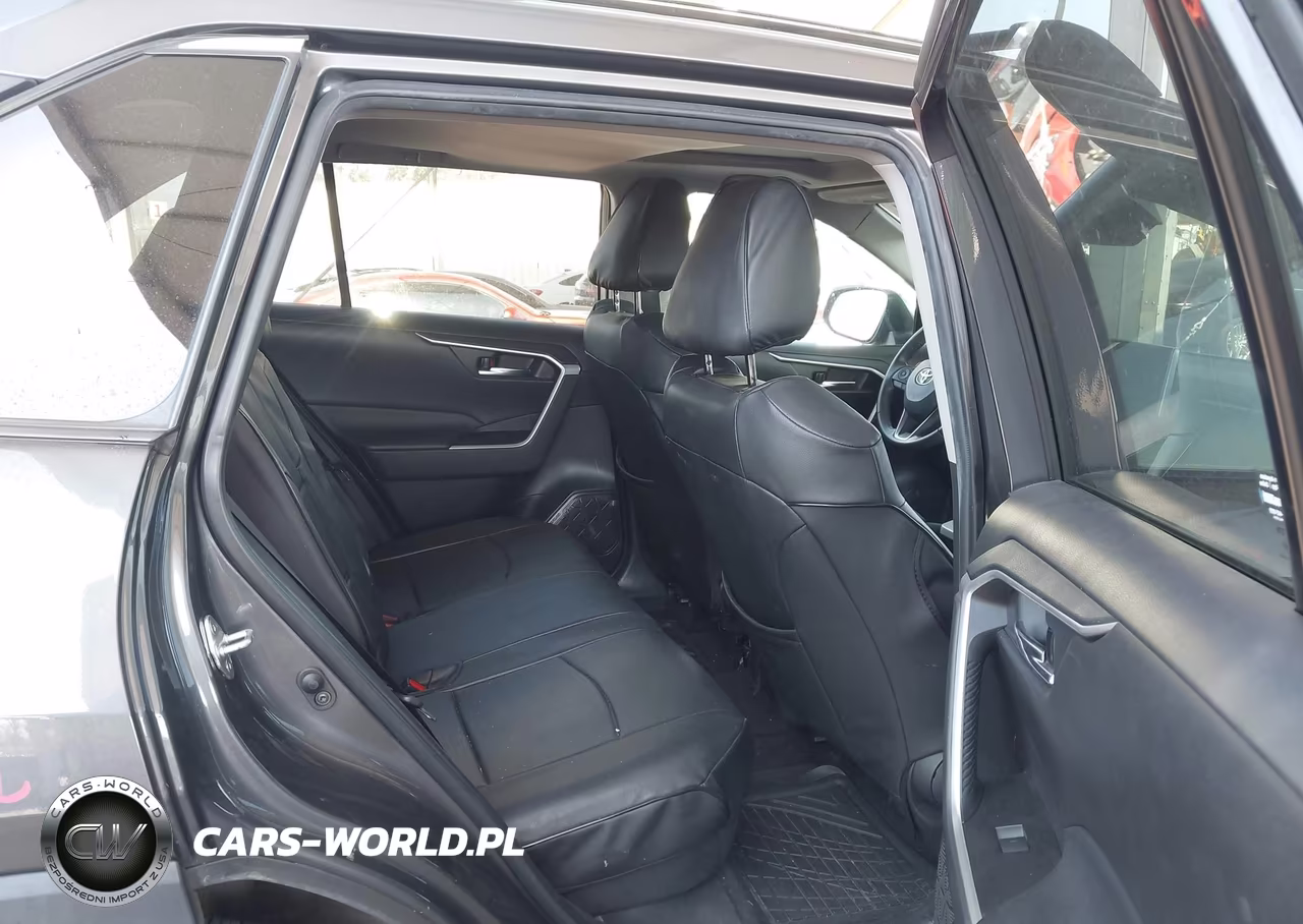 2023 Toyota Rav4 Xle VIN:2T3W1RFVXPW247806 - 8