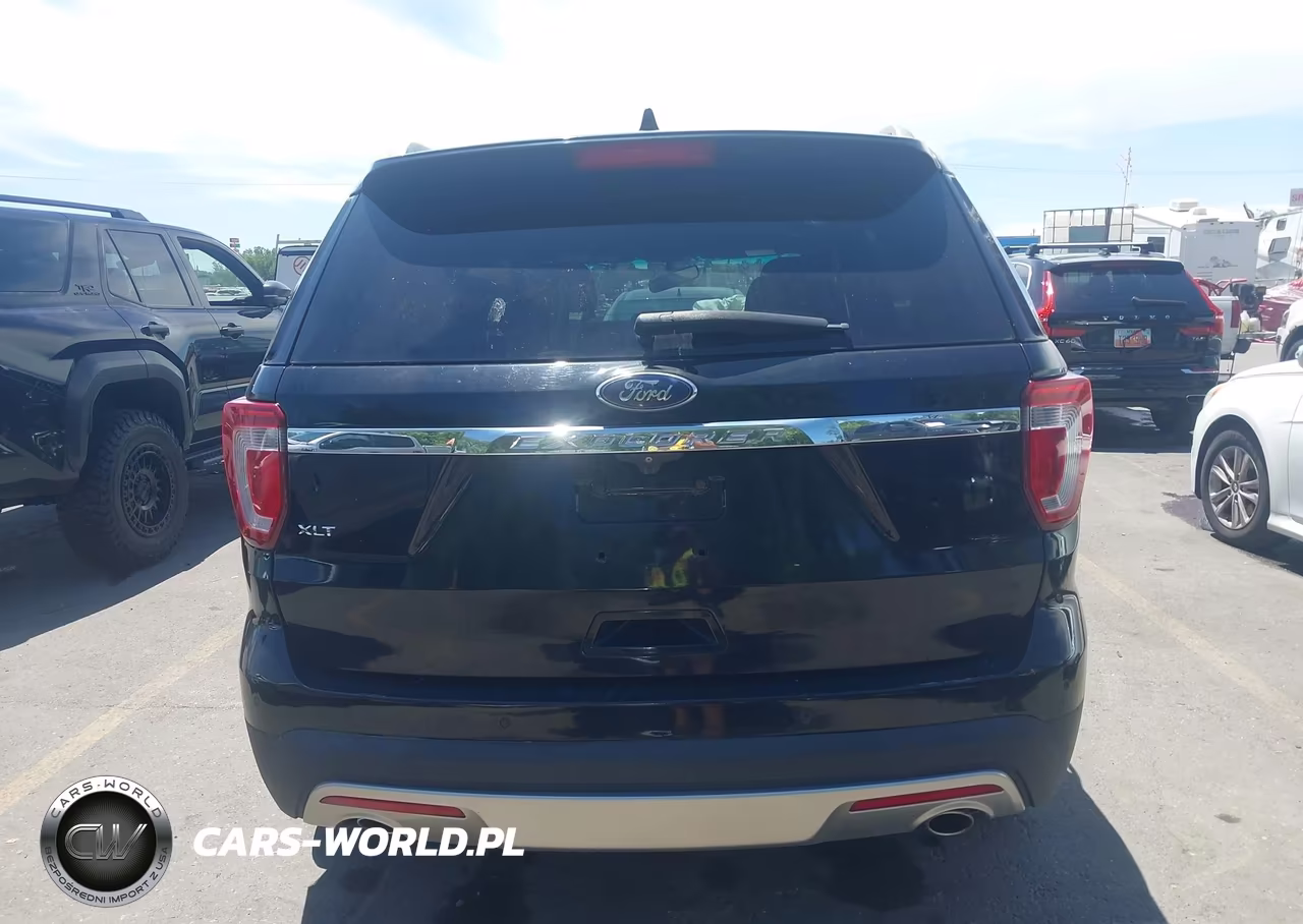 2017 Ford Explorer Xlt VIN:1FM5K7D87HGA69730 - 16