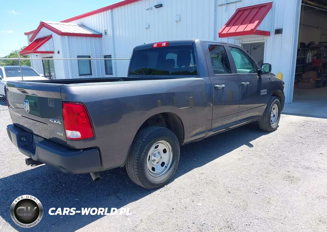 2016 Ram 1500 Tradesman VIN:1C6RR7FG4GS325928 - 4