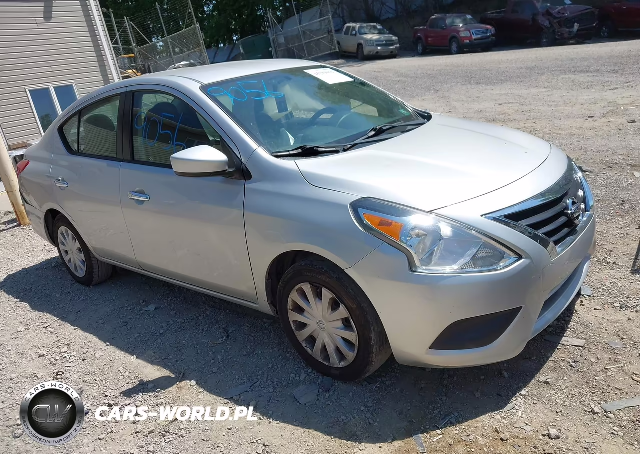 2017 Nissan Versa 1.6 Sv