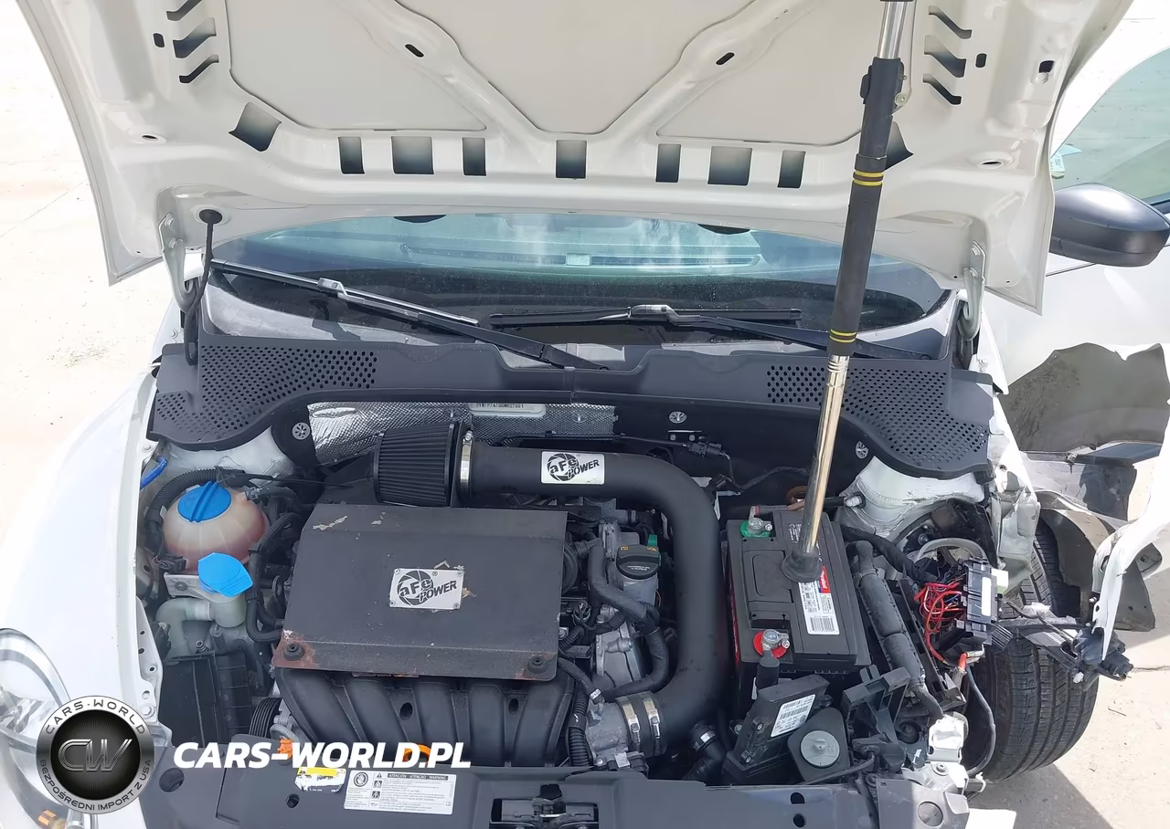 2013 Volkswagen Beetle 2.5L Entry VIN:3VWFP7AT0DM627661 - 10