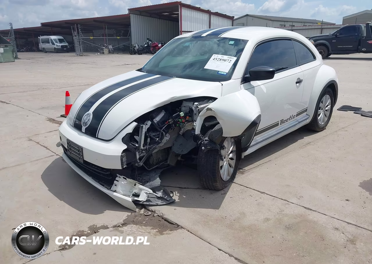2013 Volkswagen Beetle 2.5L Entry VIN:3VWFP7AT0DM627661 - 2