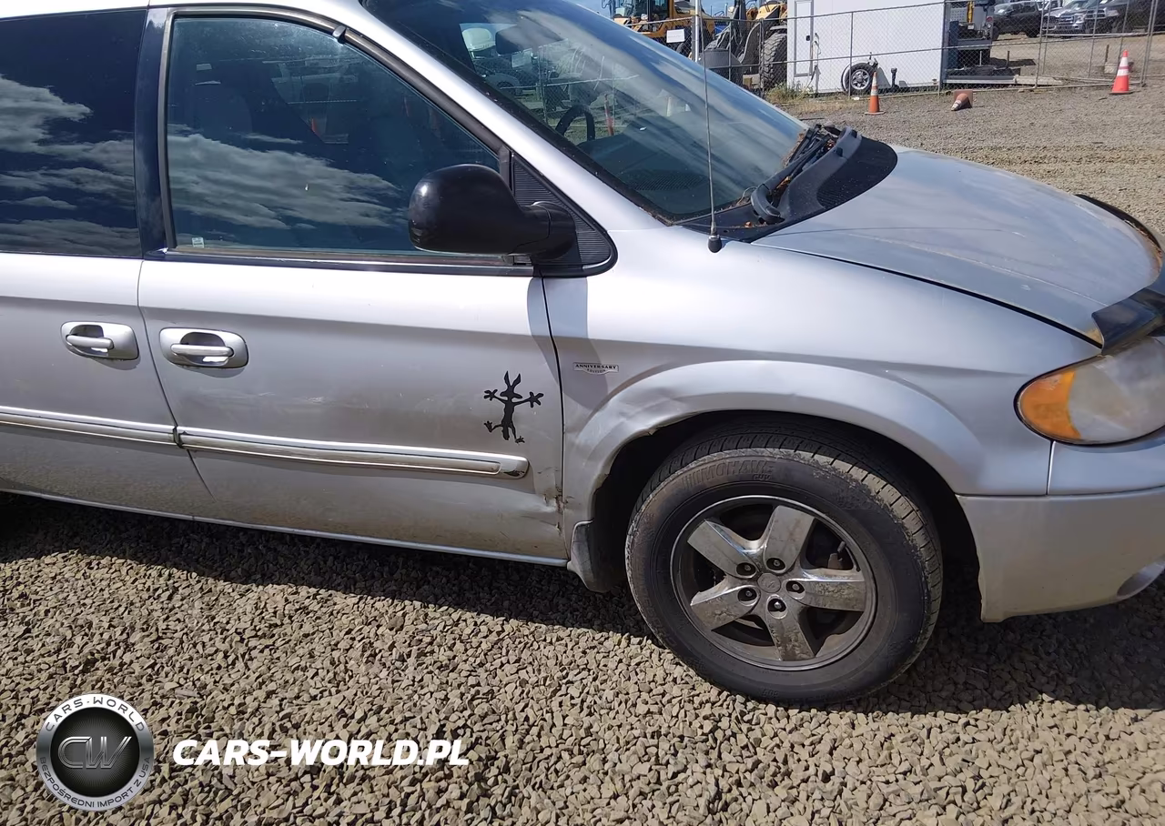 2004 Dodge Grand Caravan Sxt VIN:2D4GP44L74R591092 - 6
