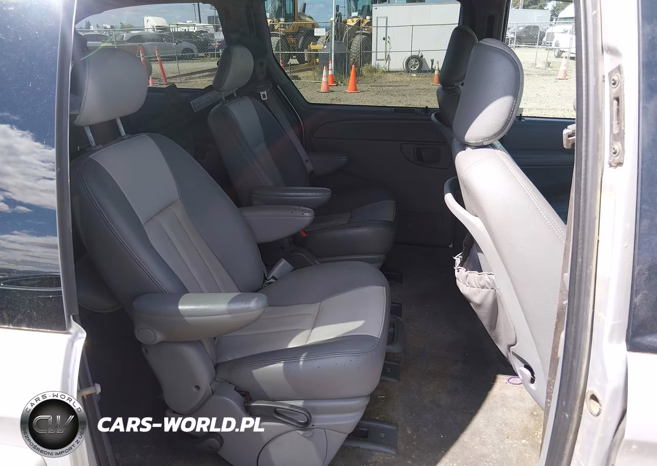 2004 Dodge Grand Caravan Sxt VIN:2D4GP44L74R591092 - 8