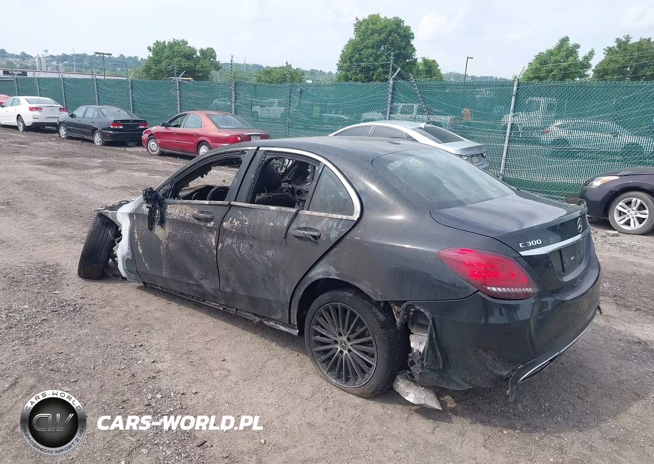 2019 Mercedes-Benz C 300 4Matic VIN:55SWF8EB8KU302589 - 3