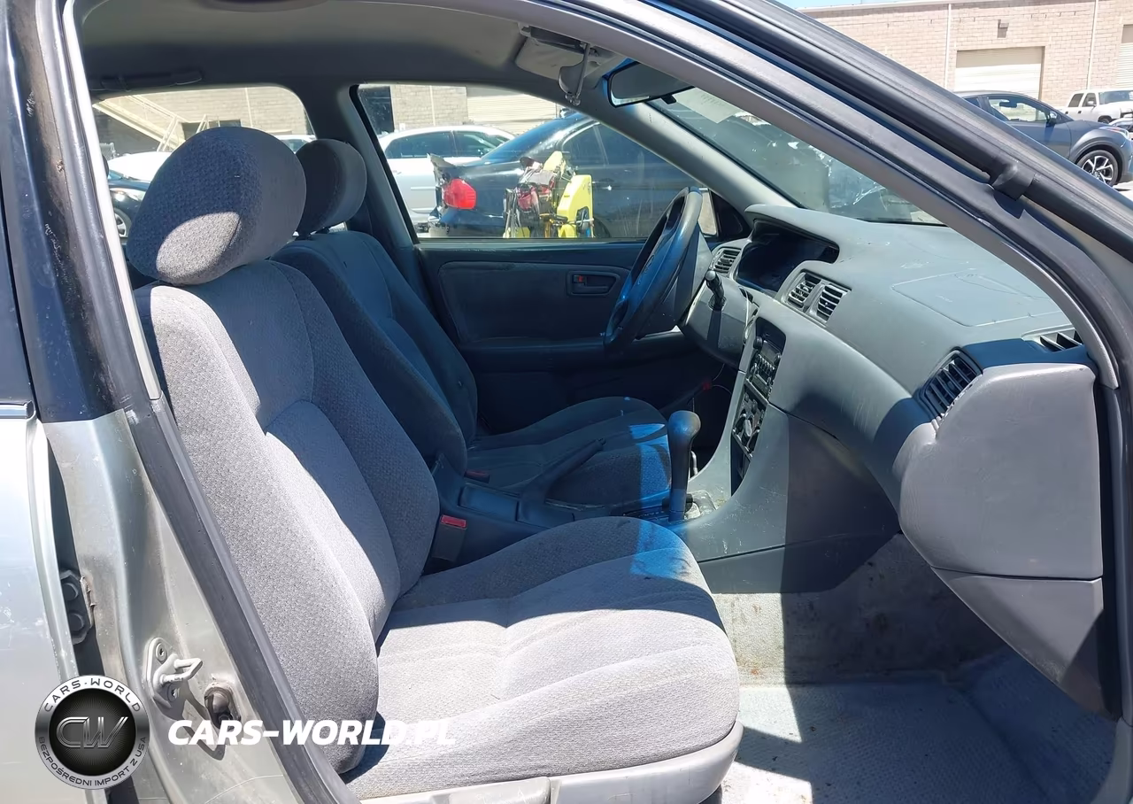 2000 Toyota Camry Le VIN:JT2BG22K3Y0498732 - 5