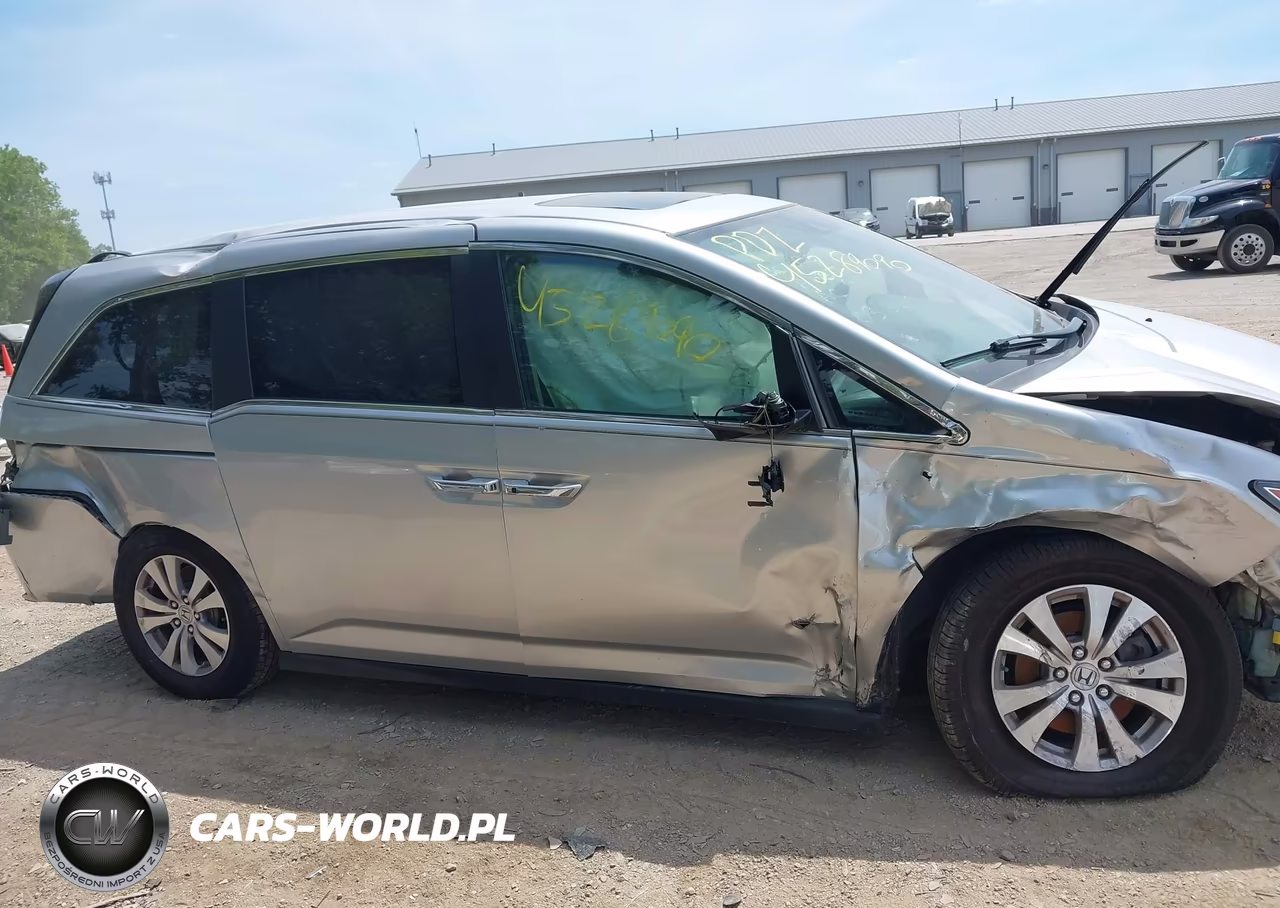 2015 Honda Odyssey Ex-L VIN:5FNRL5H69FB036722 - 13