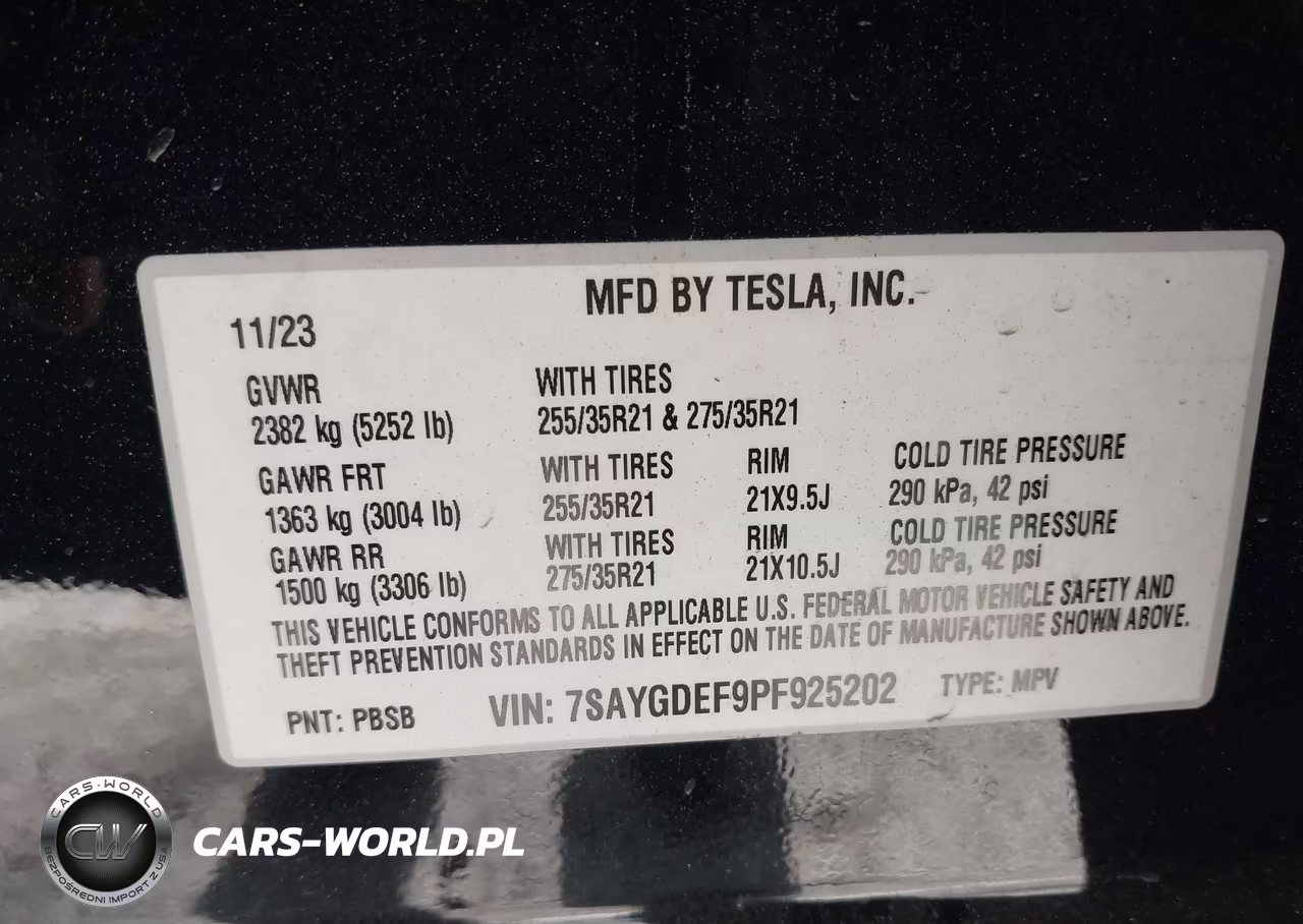 2023 Tesla Model Y Performance Dual Motor All-Wheel Drive VIN:7SAYGDEF9PF925202 - 9