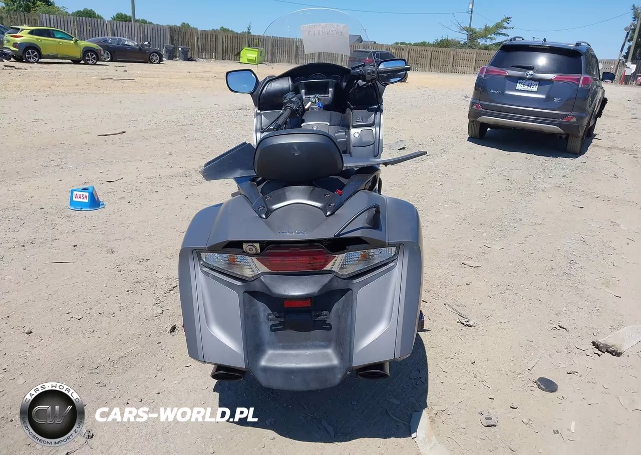 2015 Honda Gl1800 B VIN:JH2SC6848FK200140 - 6