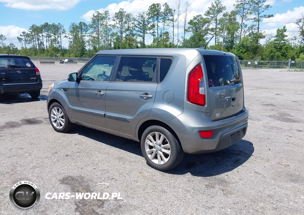2012 Kia Soul + VIN:KNDJT2A66C7373100 - 3