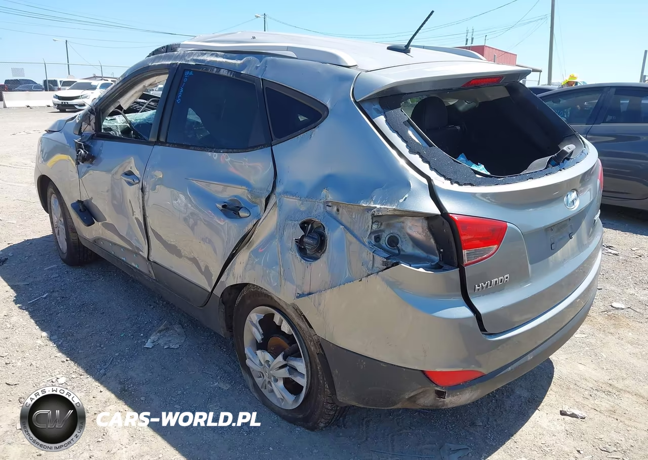 2011 Hyundai Tucson Gls VIN:KM8JU3AC2BU258076 - 3