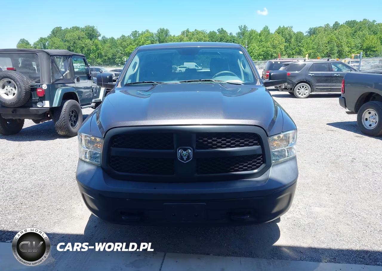 2019 Ram 1500 Classic Tradesman 4X4 5'7 Box VIN:1C6RR7KG9KS641985 - 17