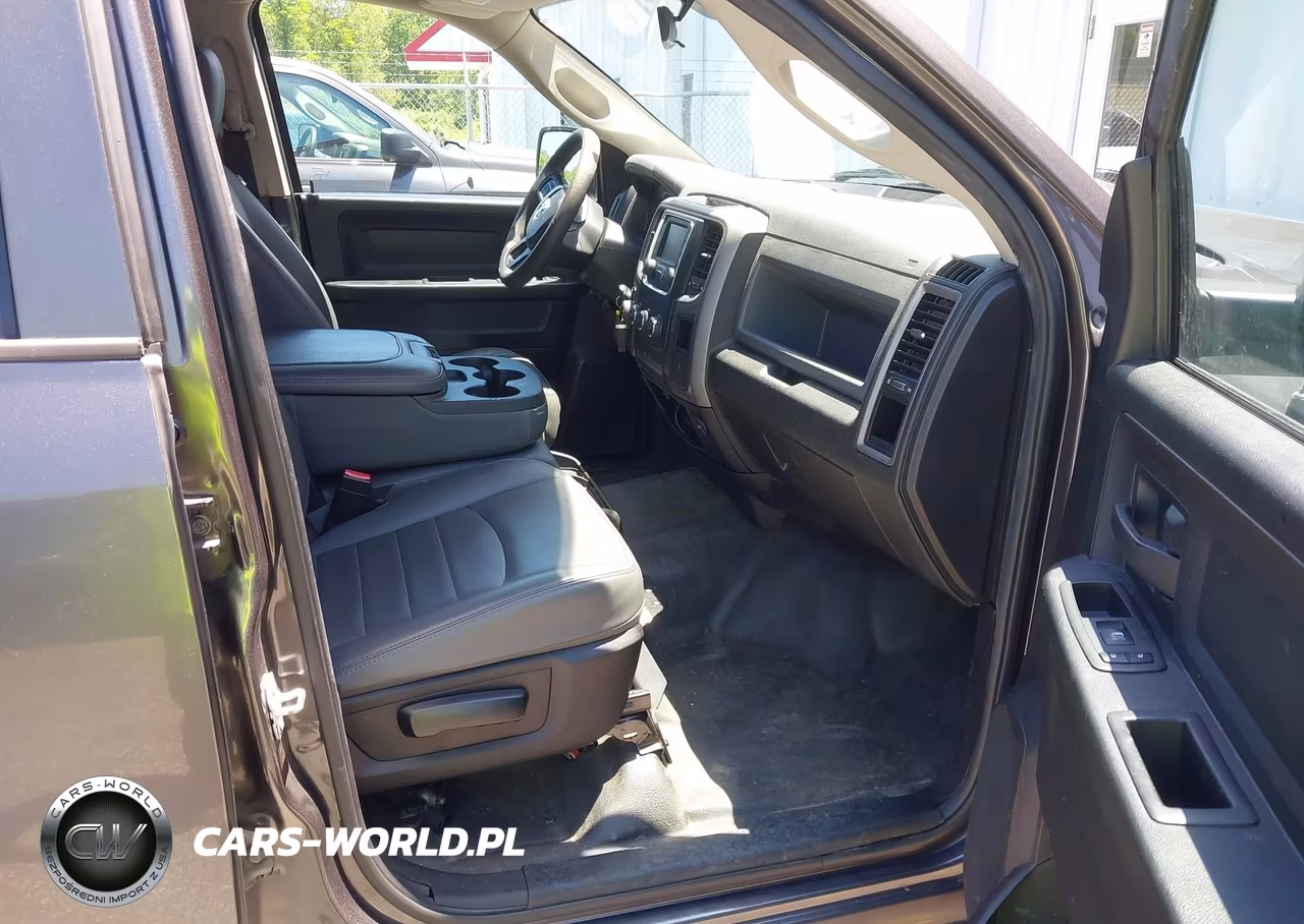 2019 Ram 1500 Classic Tradesman 4X4 5'7 Box VIN:1C6RR7KG9KS641985 - 5