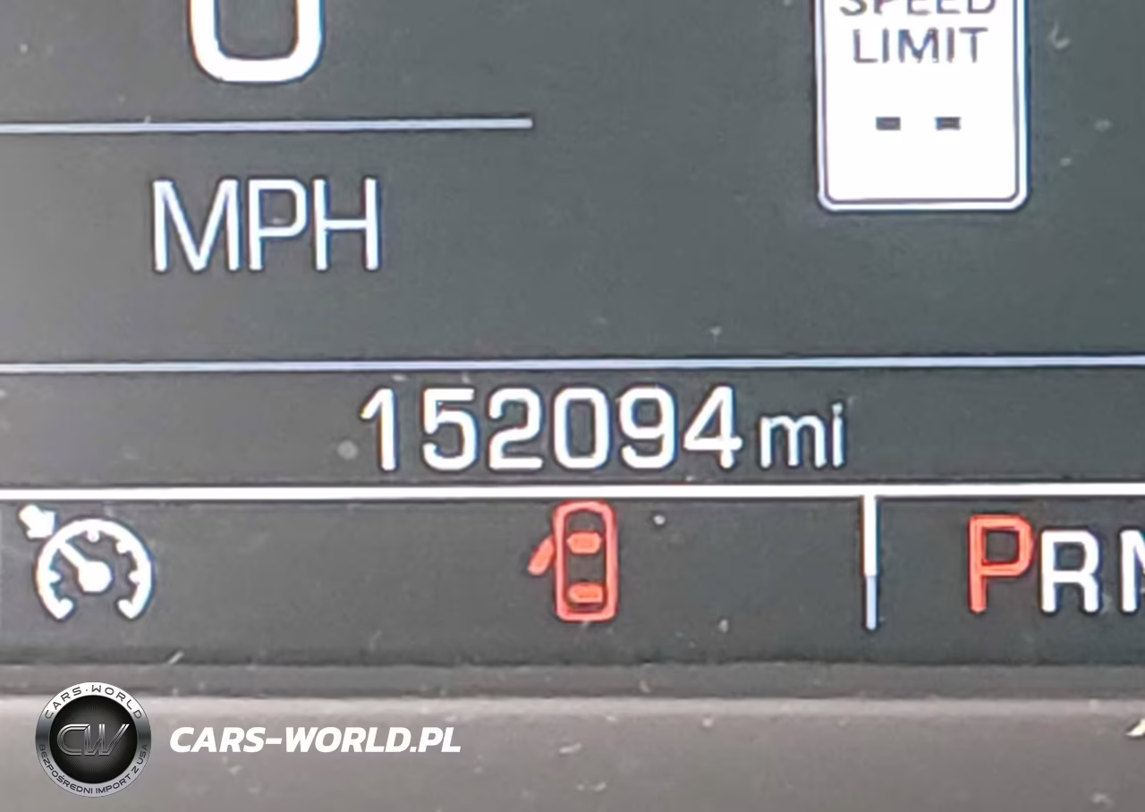 2018 Chevrolet Suburban Lt VIN:1GNSKHKCXJR185039 - 15