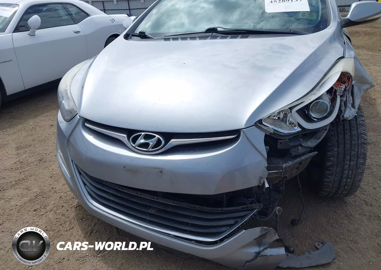 2015 Hyundai Elantra Limited VIN:5NPDH4AE8FH571954 - 6