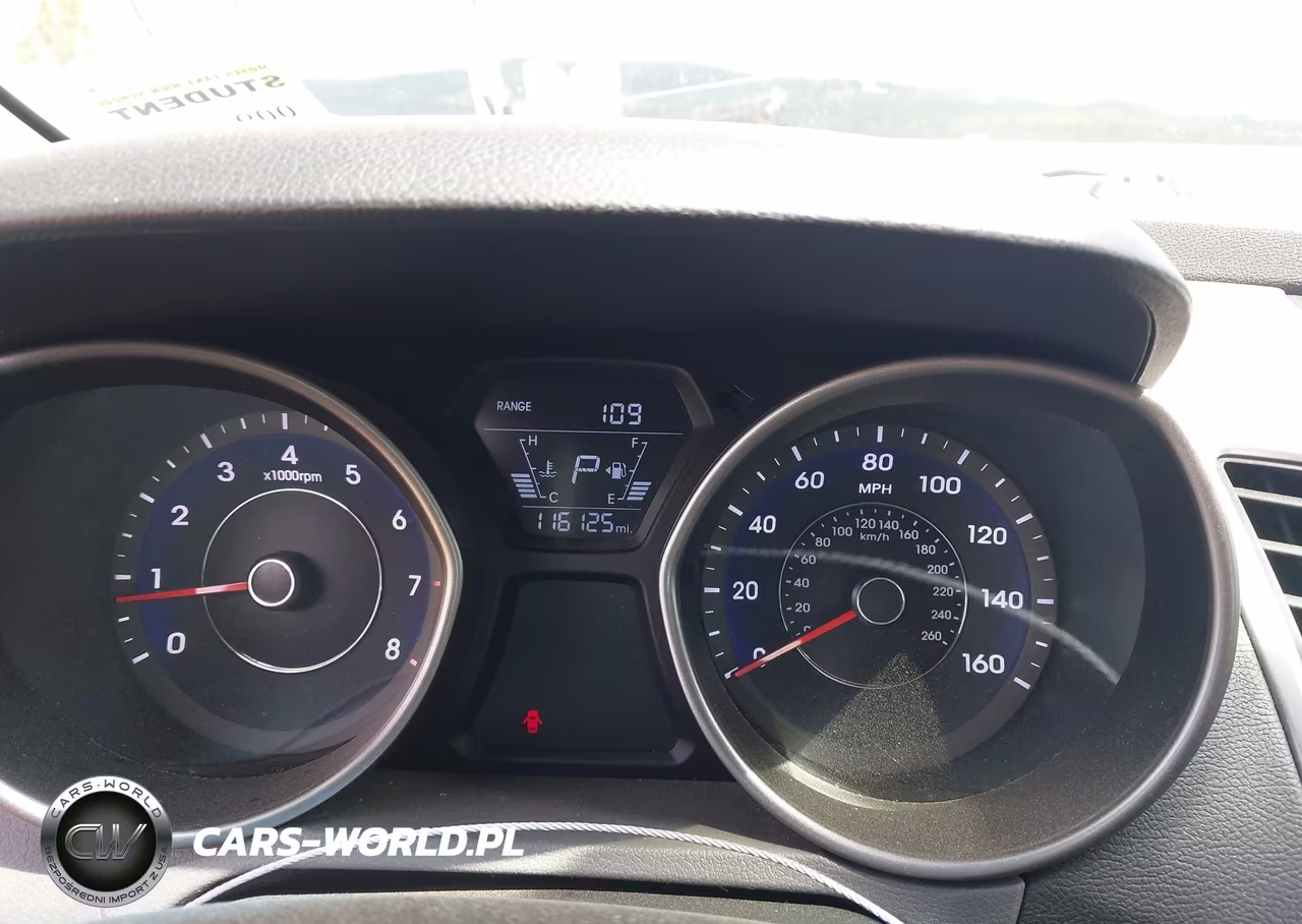 2015 Hyundai Elantra Limited VIN:5NPDH4AE8FH571954 - 7