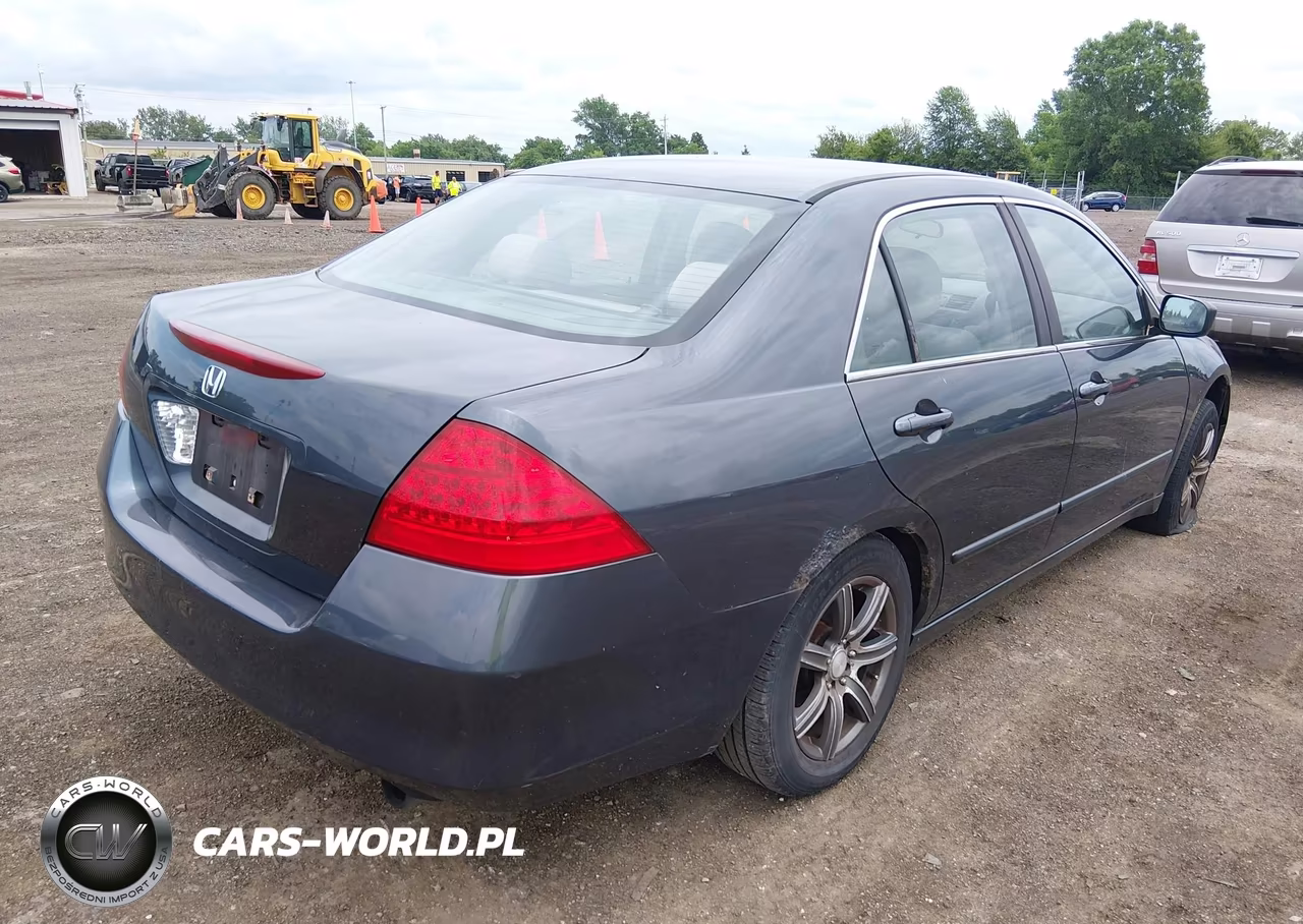 2007 Honda Accord 2.4 Ex VIN:1HGCM56747A099804 - 4