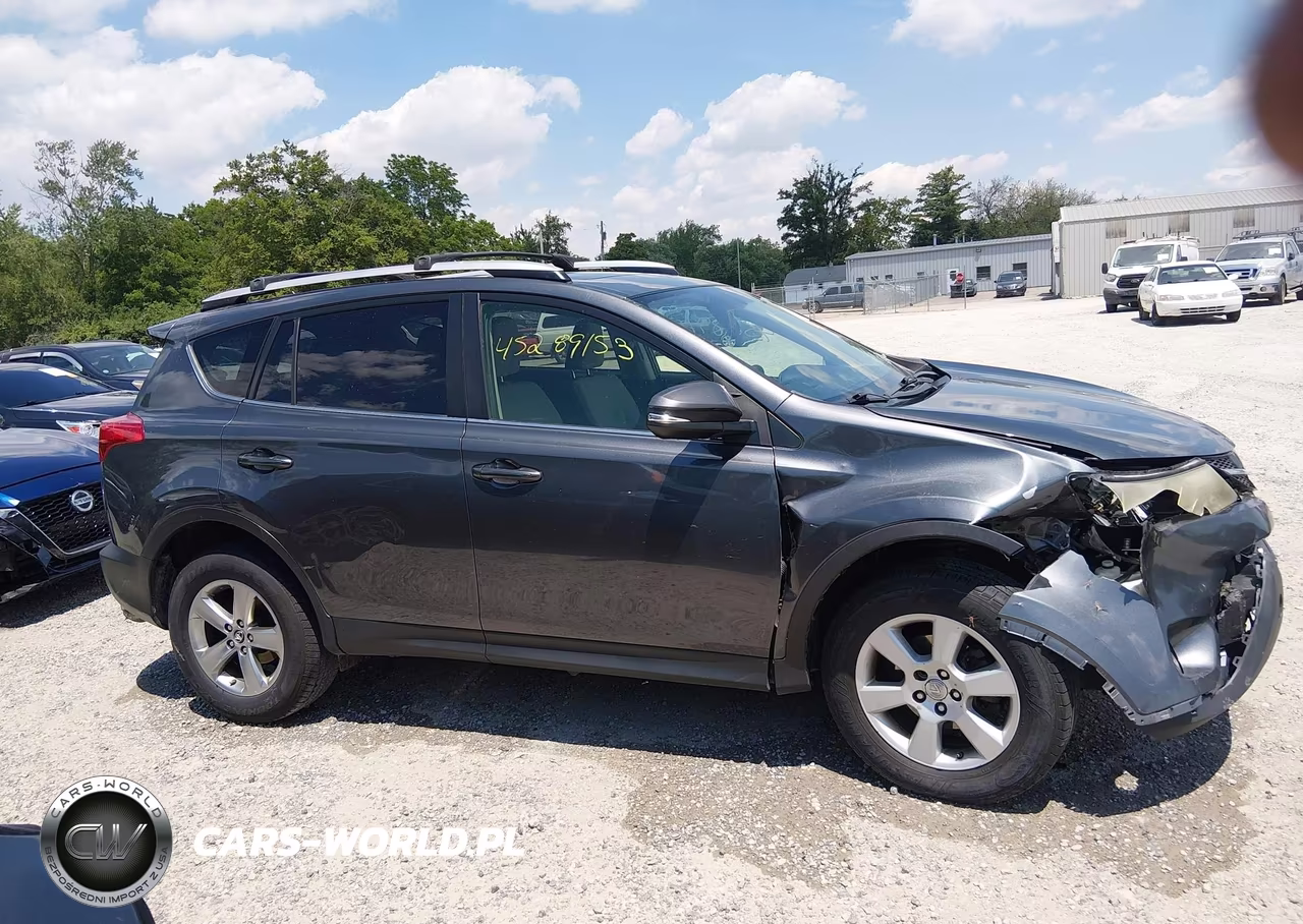 2015 Toyota Rav4 Xle VIN:JTMRFREVXFD160760 - 13