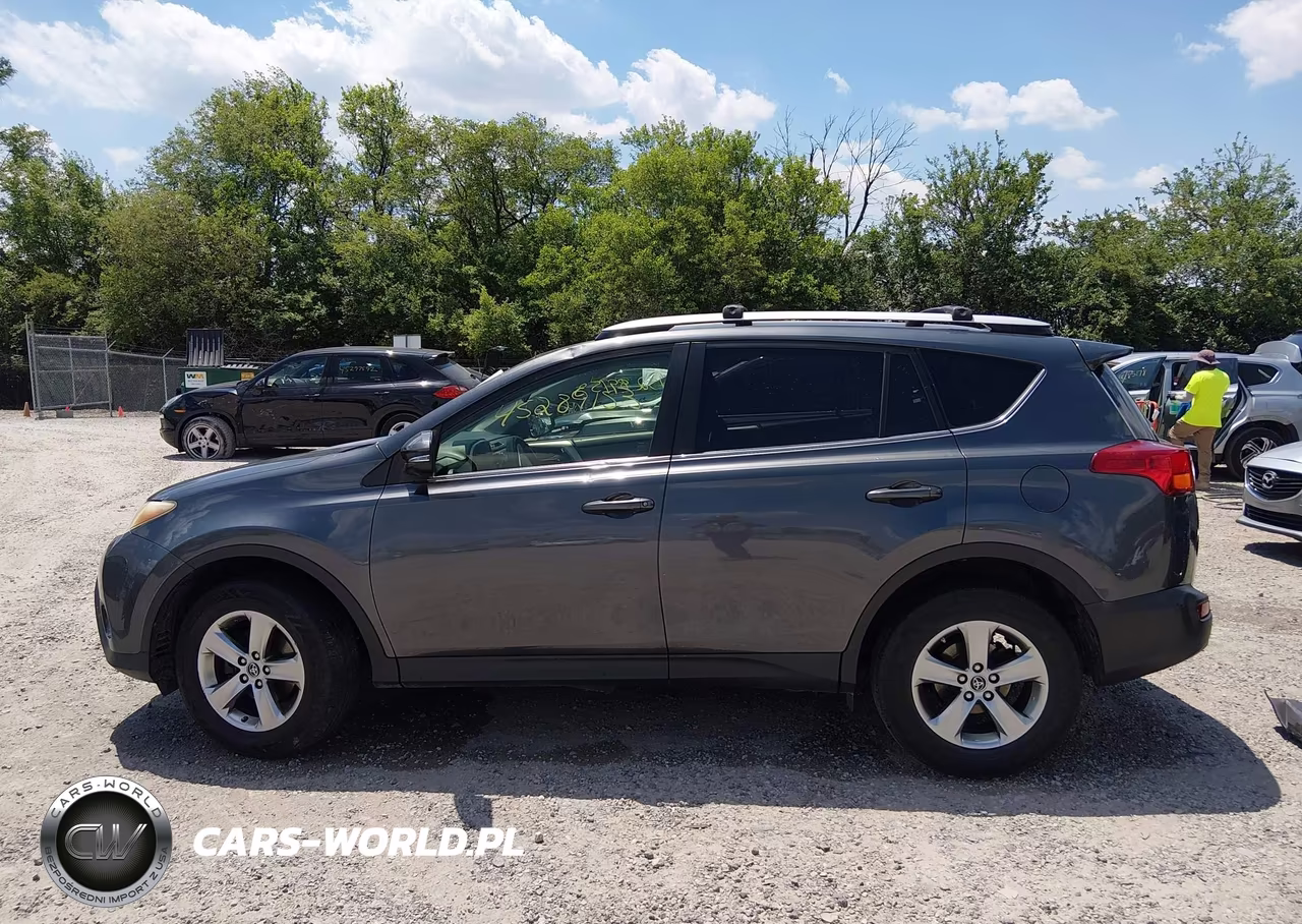 2015 Toyota Rav4 Xle VIN:JTMRFREVXFD160760 - 14
