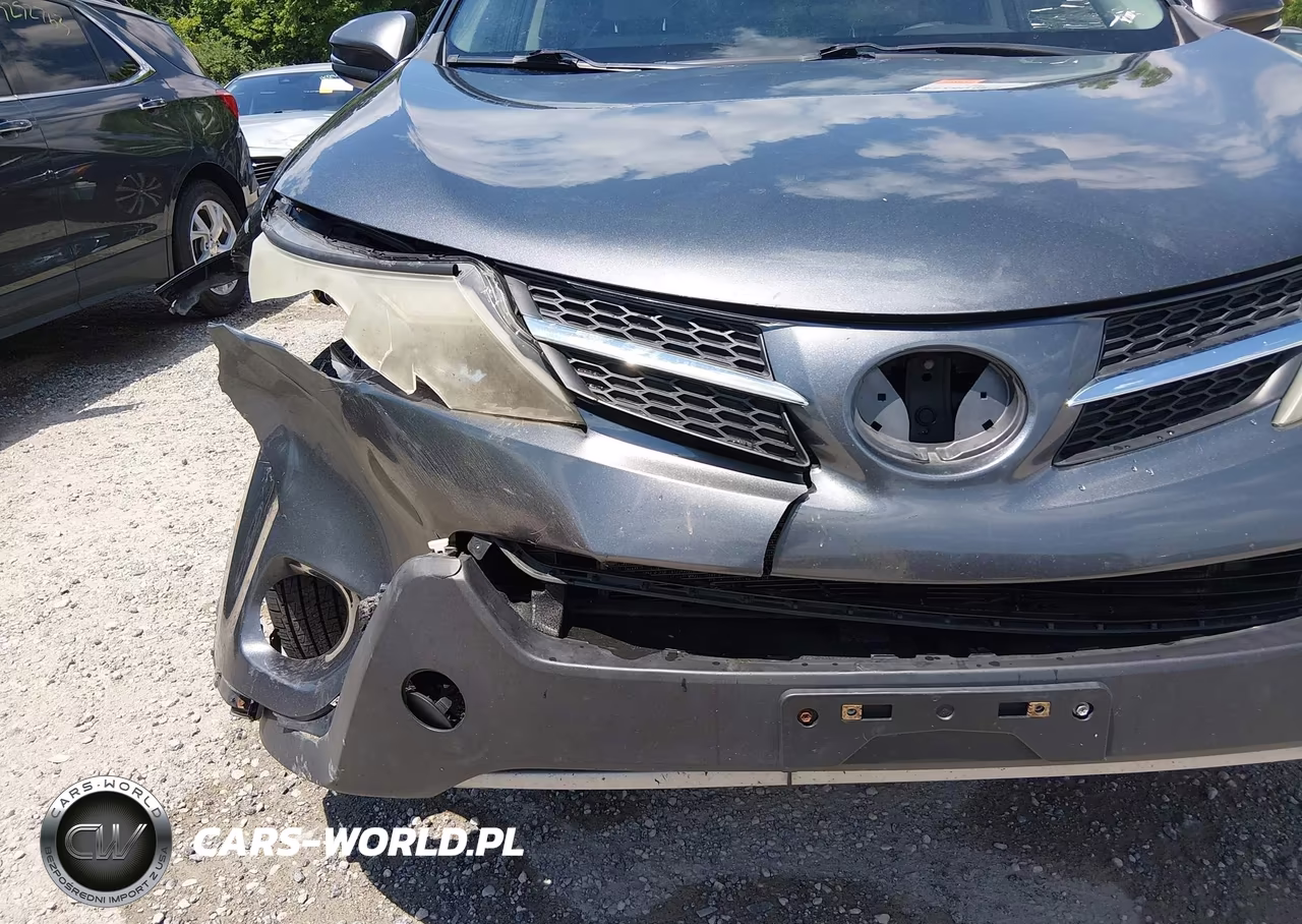 2015 Toyota Rav4 Xle VIN:JTMRFREVXFD160760 - 18