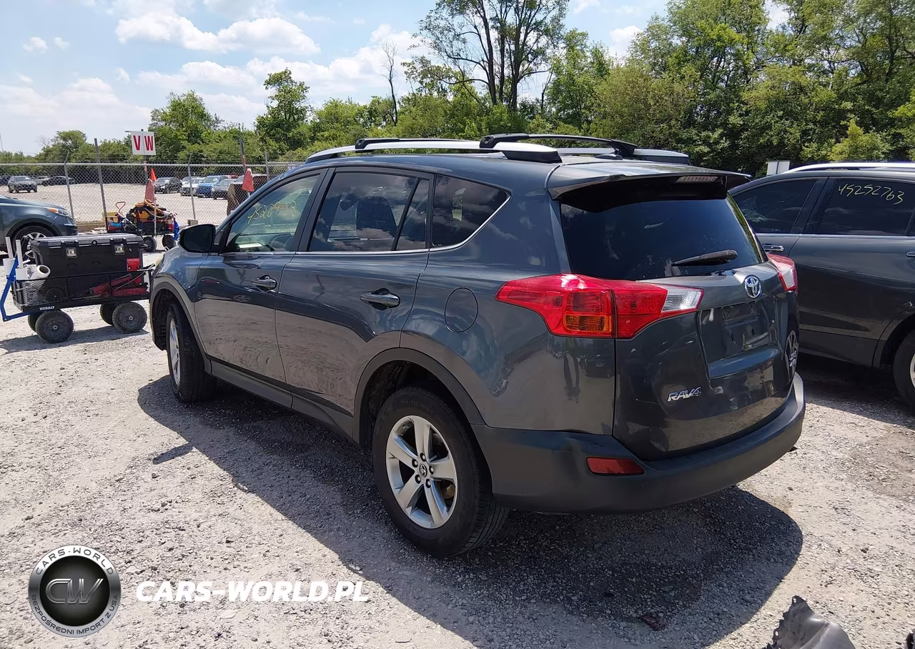 2015 Toyota Rav4 Xle VIN:JTMRFREVXFD160760 - 3
