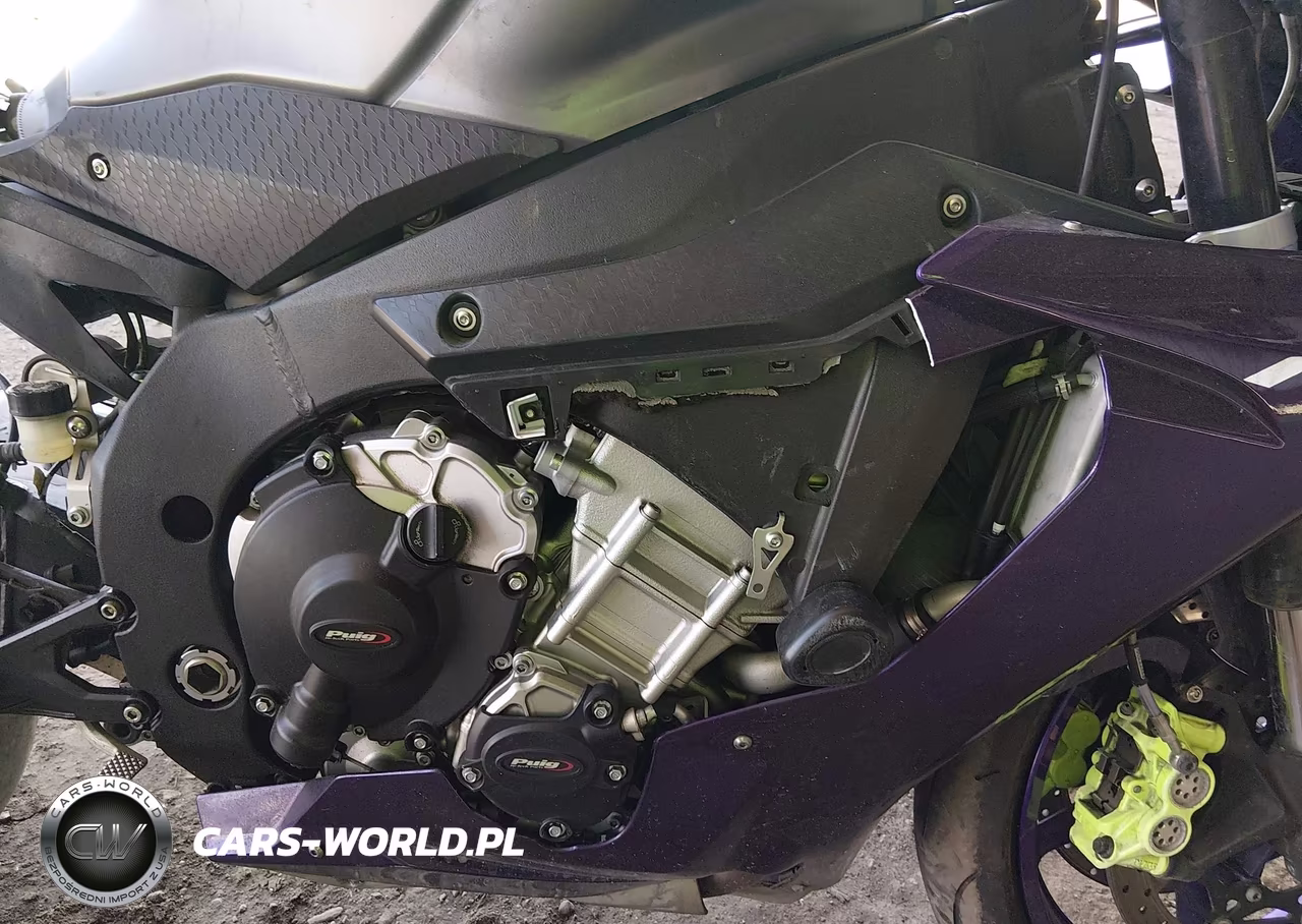 2016 Yamaha Yzfr1S VIN:JYARN42E8GA001373 - 8