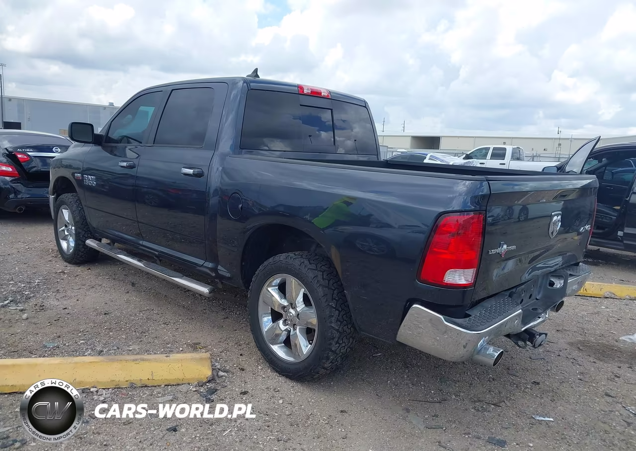 2016 Ram 1500 Lone Star VIN:1C6RR7LT9GS180872 - 3