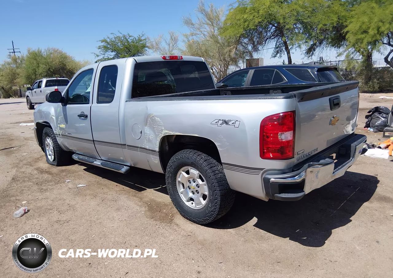 2012 Chevrolet Silverado 1500 Ls VIN:1GCRKREA9CZ123044 - 3