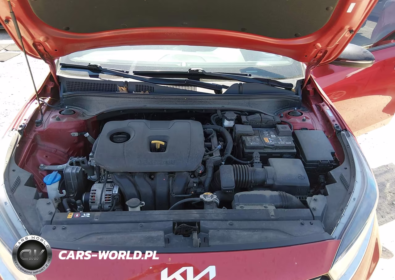 2024 Kia Forte Gt-Line VIN:3KPF54AD9RE807383 - 10