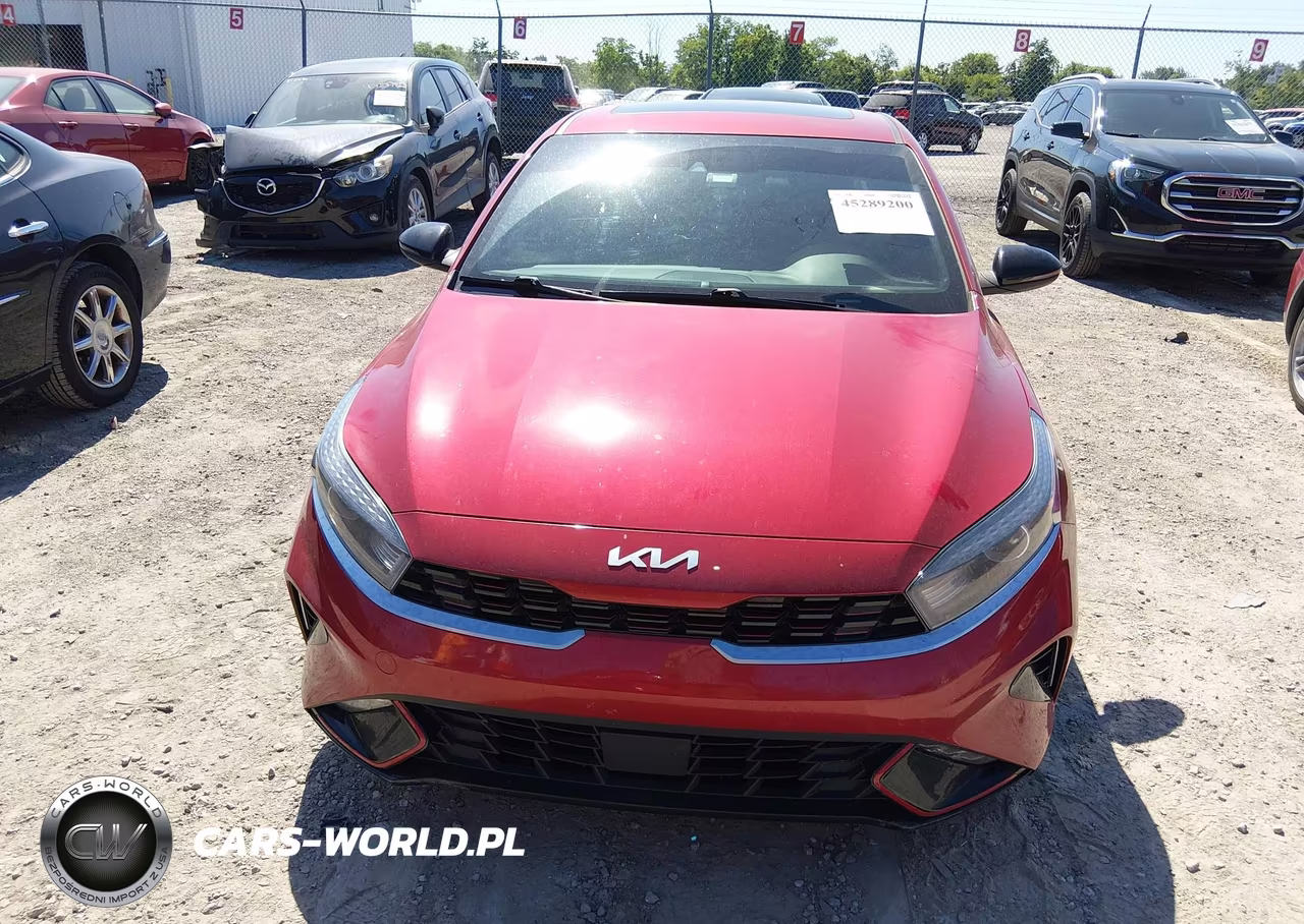 2024 Kia Forte Gt-Line VIN:3KPF54AD9RE807383 - 13