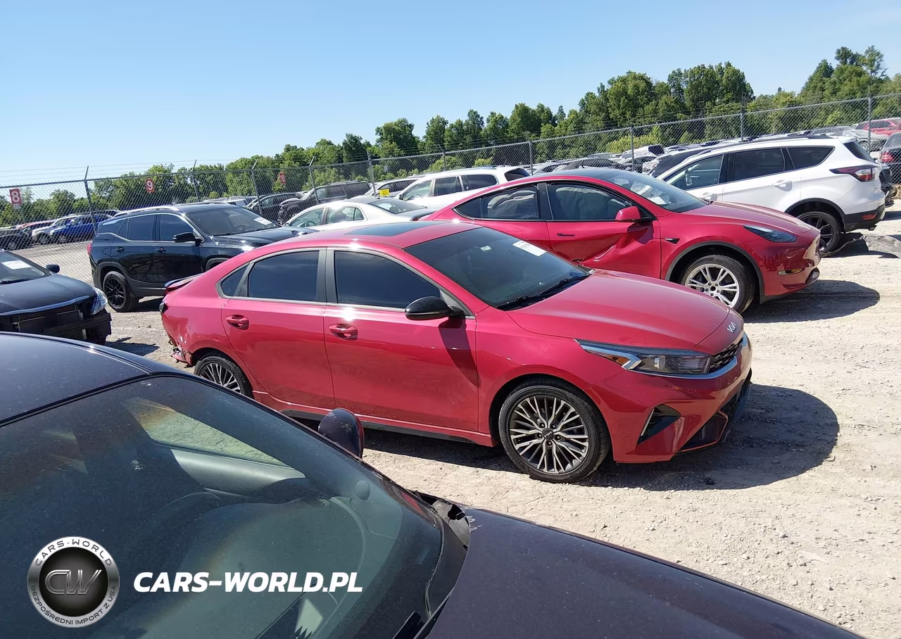 2024 Kia Forte Gt-Line VIN:3KPF54AD9RE807383 - 14