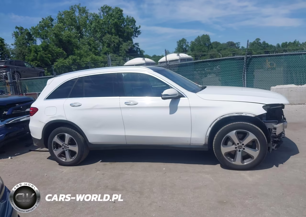 2018 Mercedes-Benz Glc 300 4Matic VIN:WDC0G4KB2JV081387 - 14