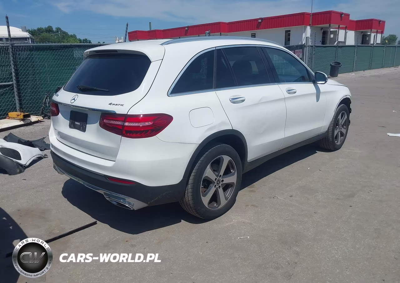 2018 Mercedes-Benz Glc 300 4Matic VIN:WDC0G4KB2JV081387 - 4