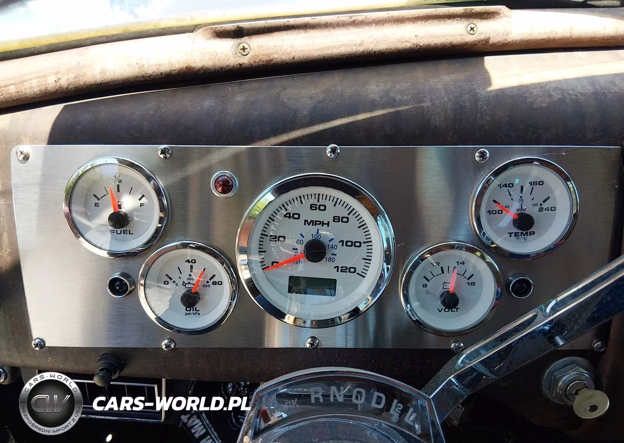 1940 Chevrolet Deluxe VIN:KB3092 - 7
